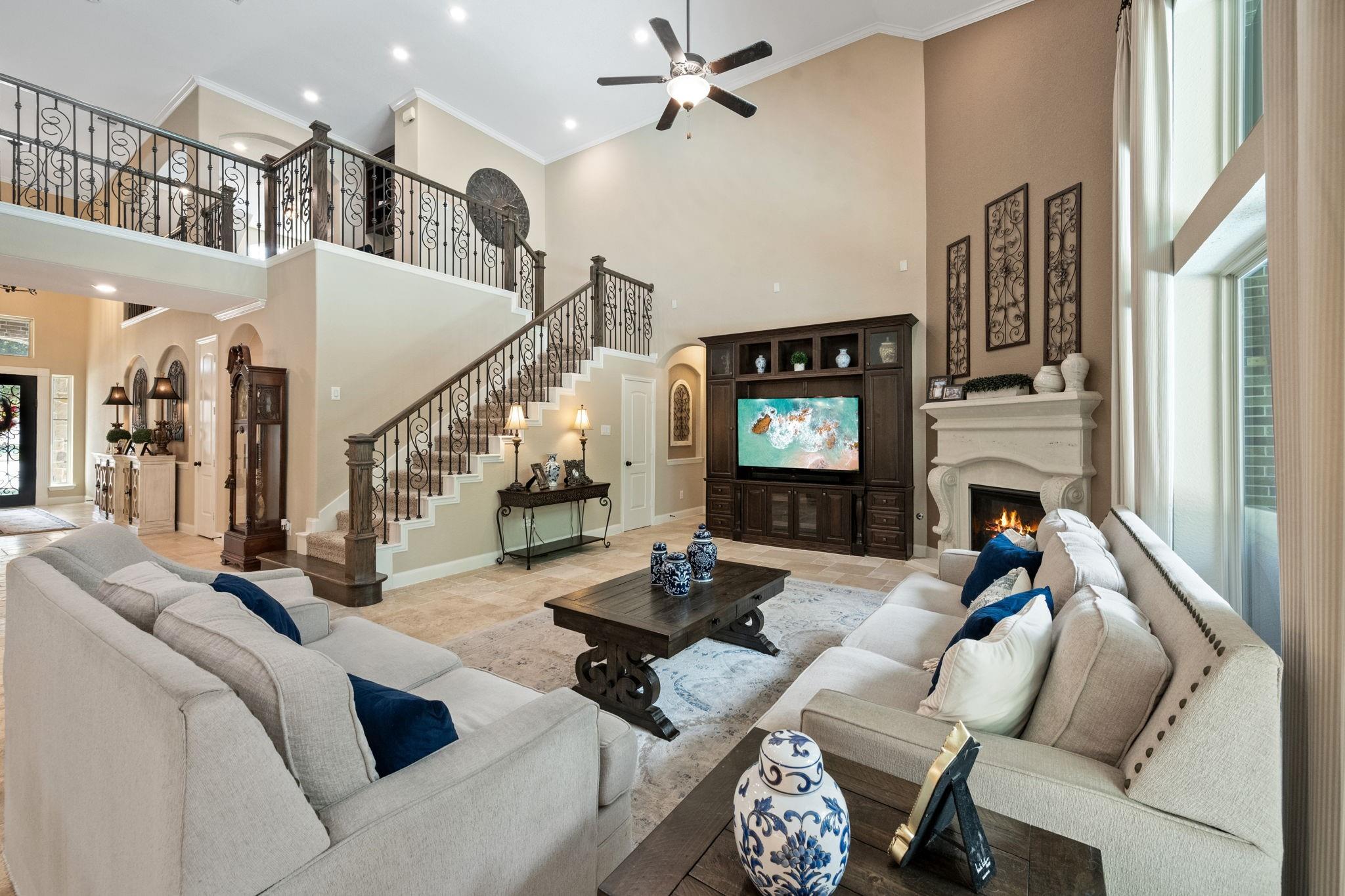 5802 Vineyard Creek Lane