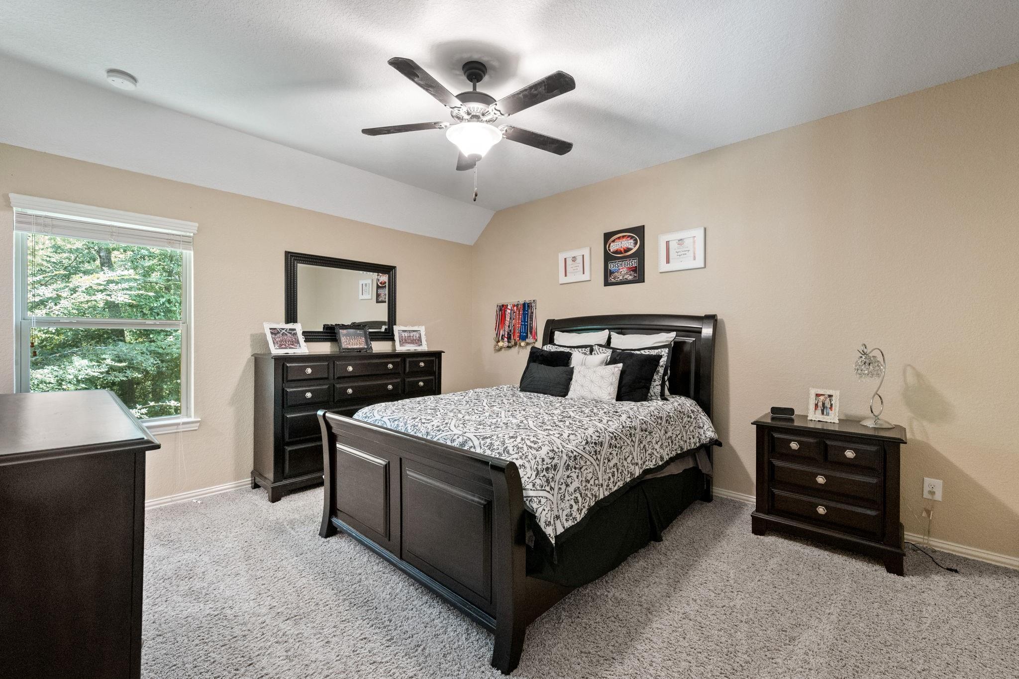 5802 Vineyard Creek Lane