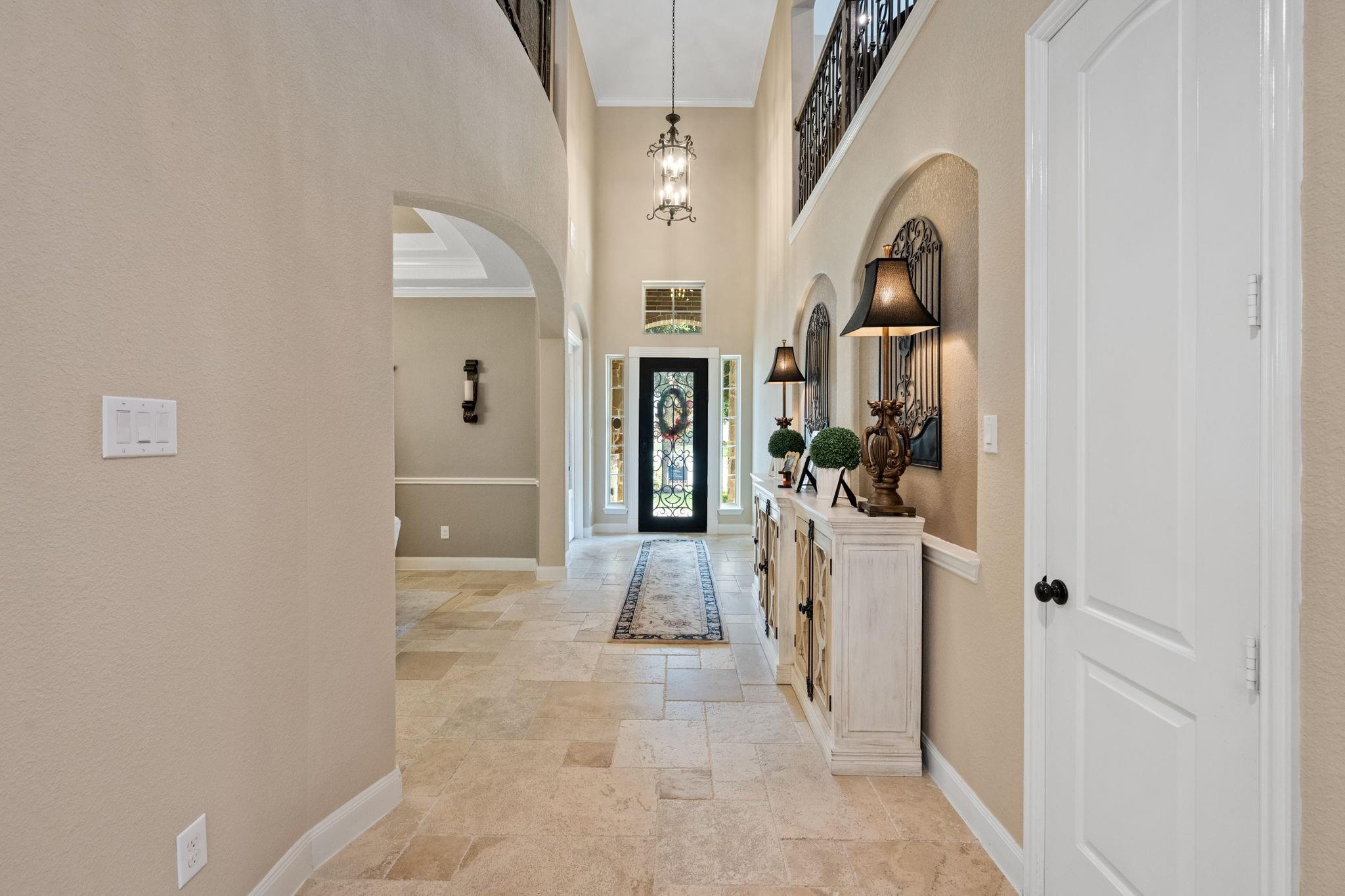 5802 Vineyard Creek Lane