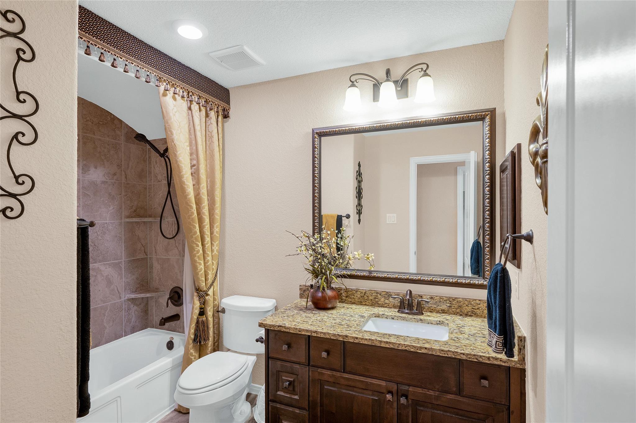 5802 Vineyard Creek Lane