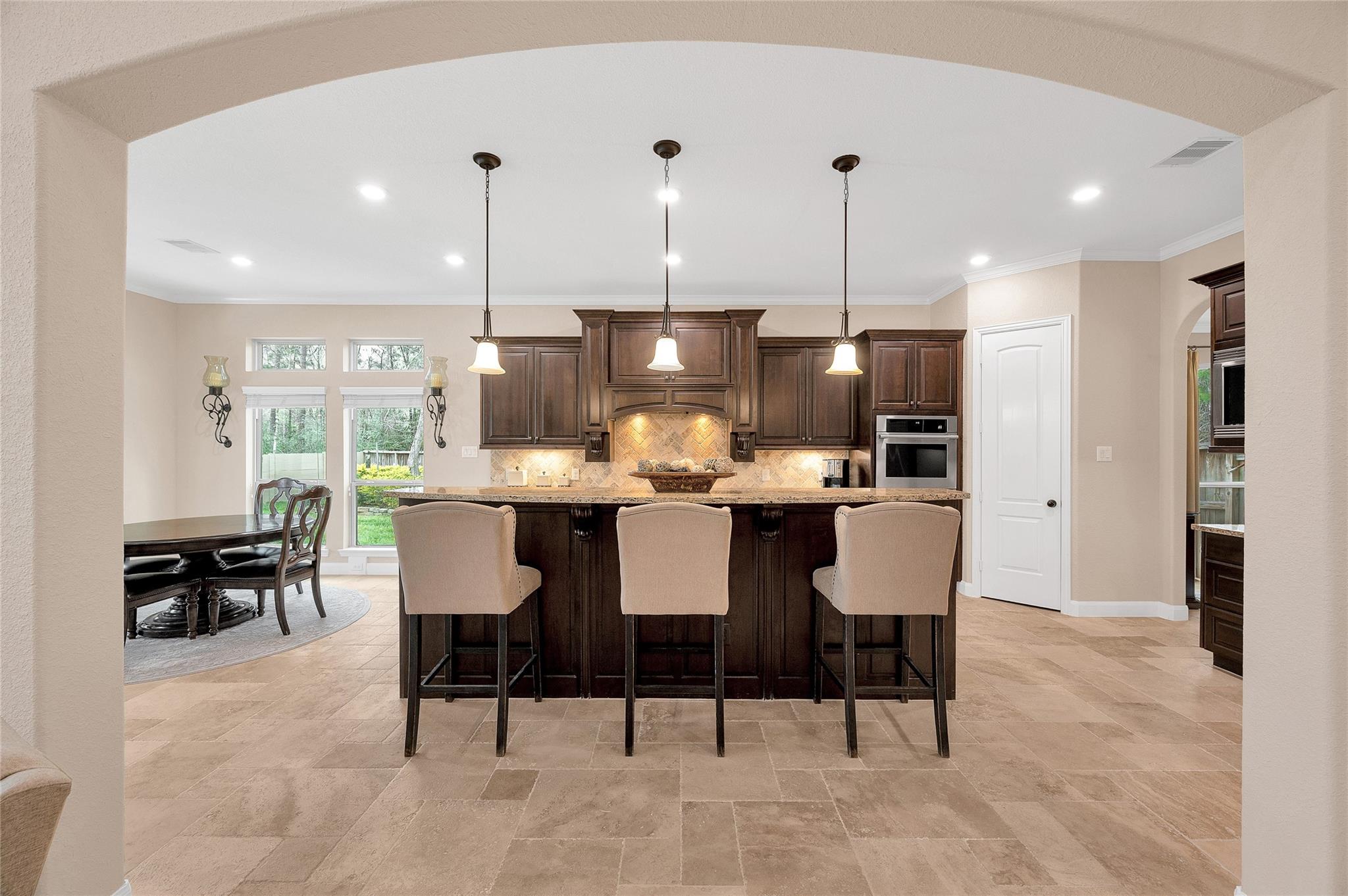 5802 Vineyard Creek Lane