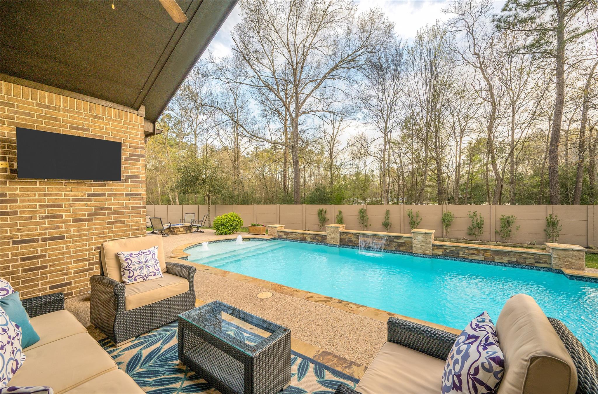 5802 Vineyard Creek Lane