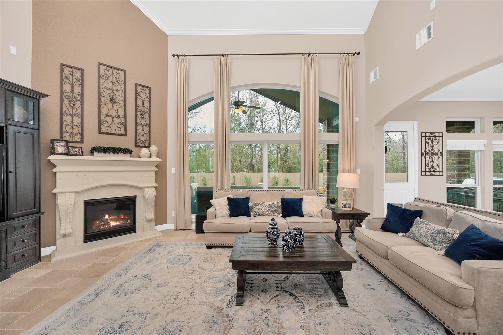 5802 Vineyard Creek Lane