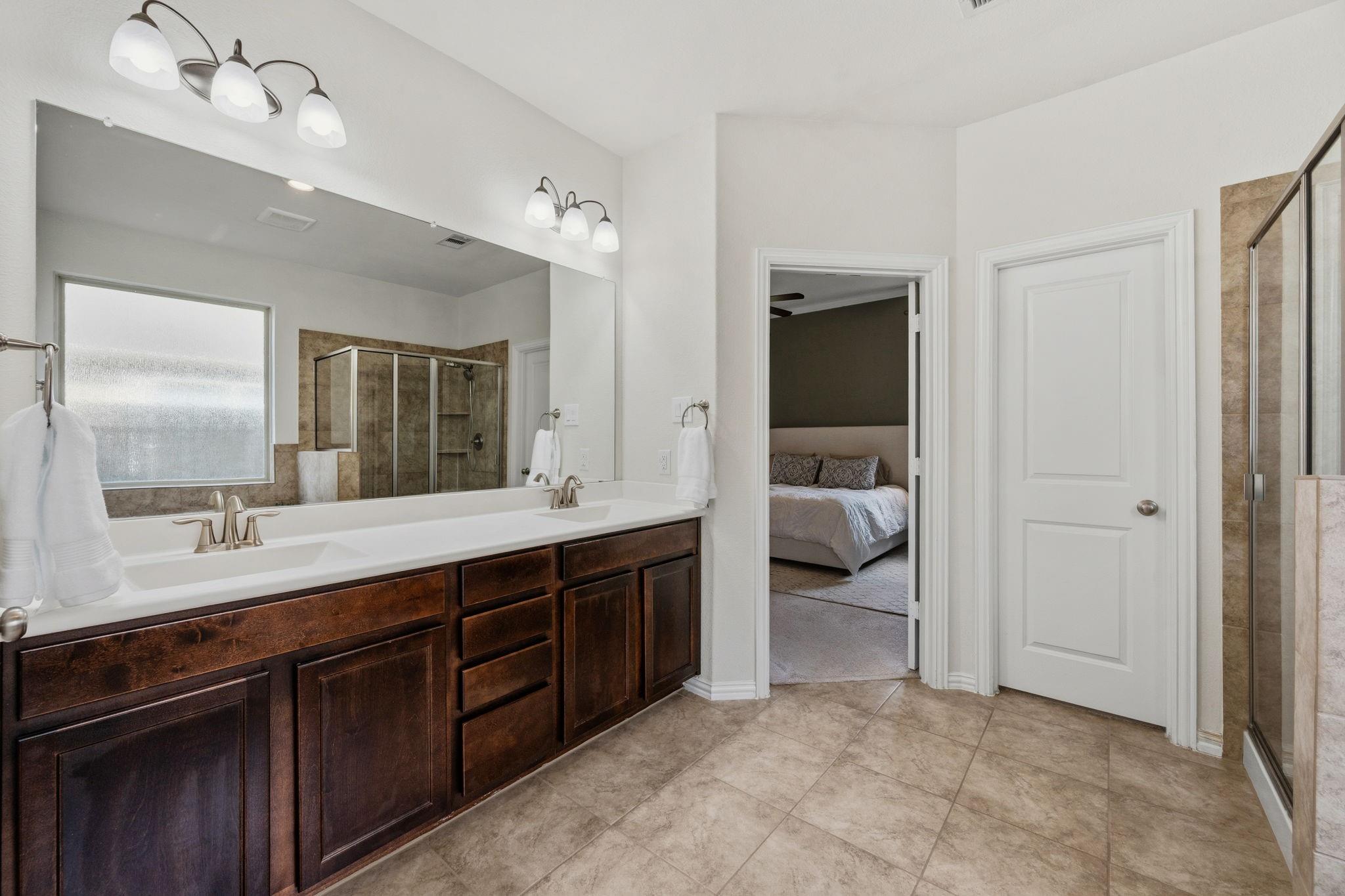 2514 Shoal Valley Lane
