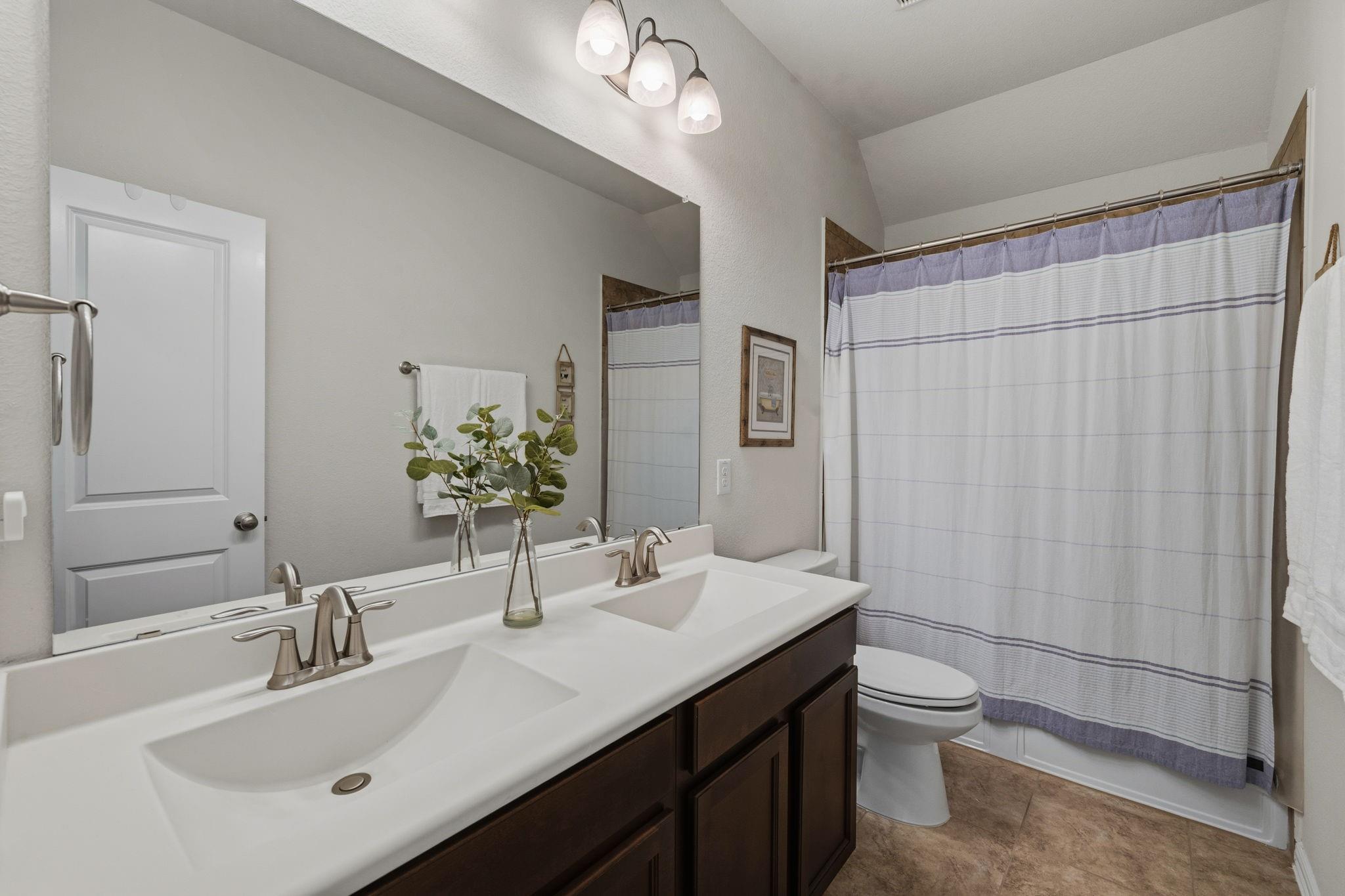 2514 Shoal Valley Lane