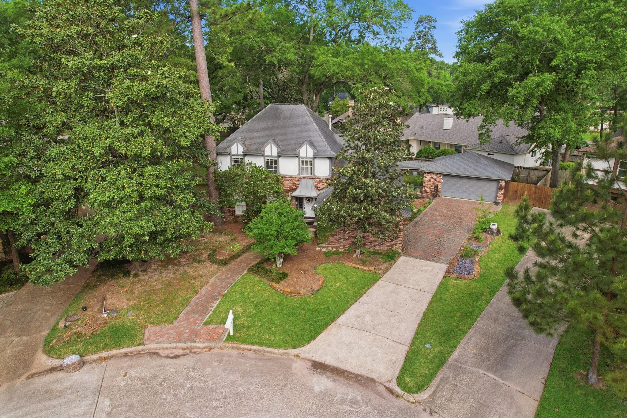 3703 Maple Park Court