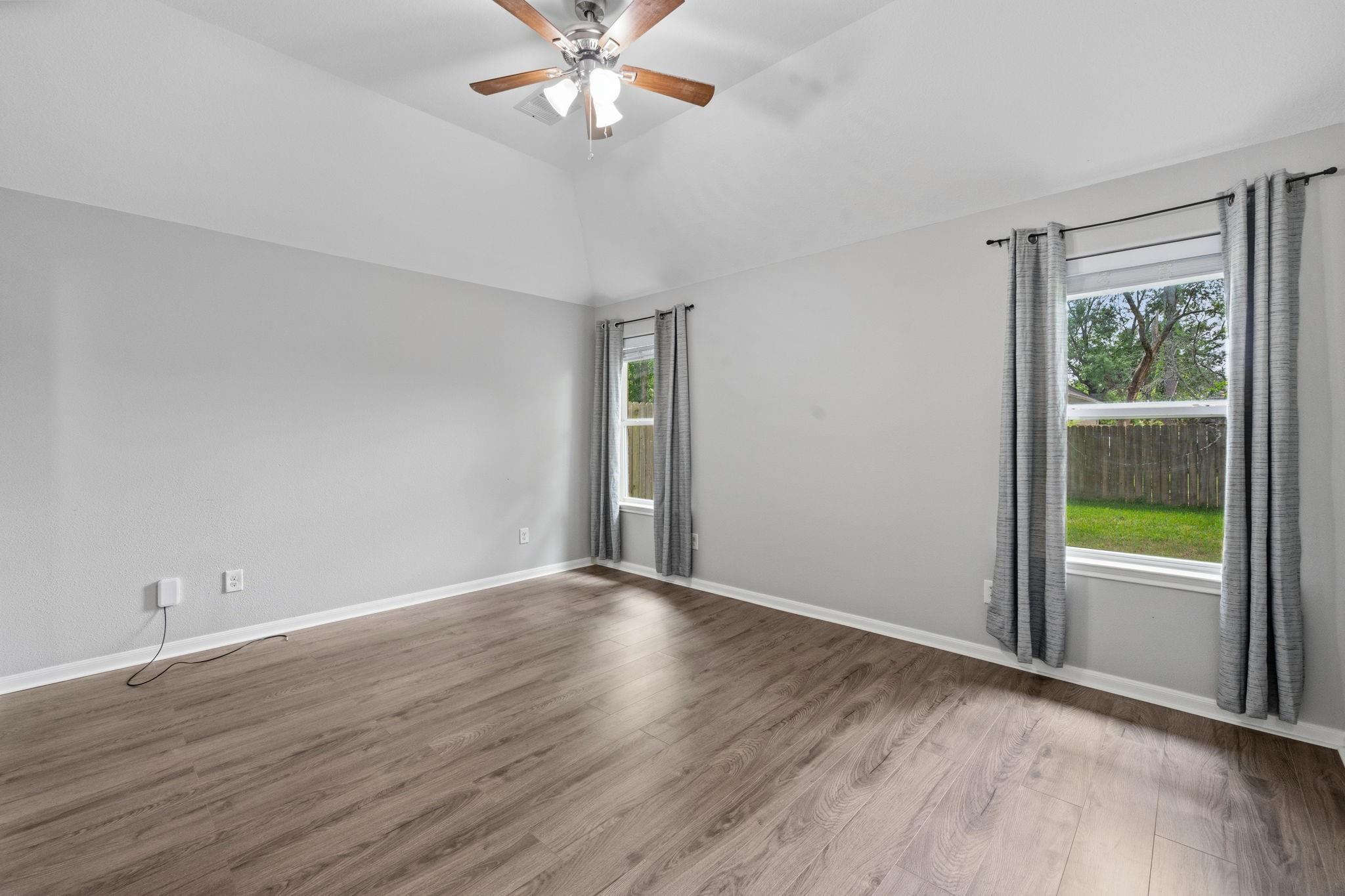 16790 N Rail Drive