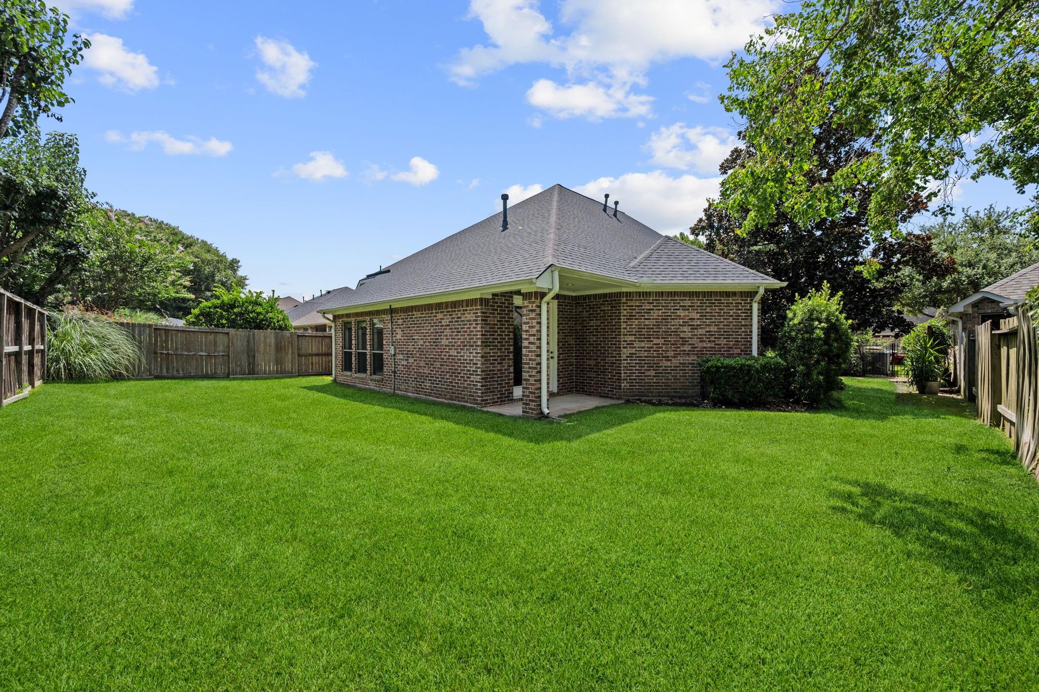 5911 Piney Birch Court
