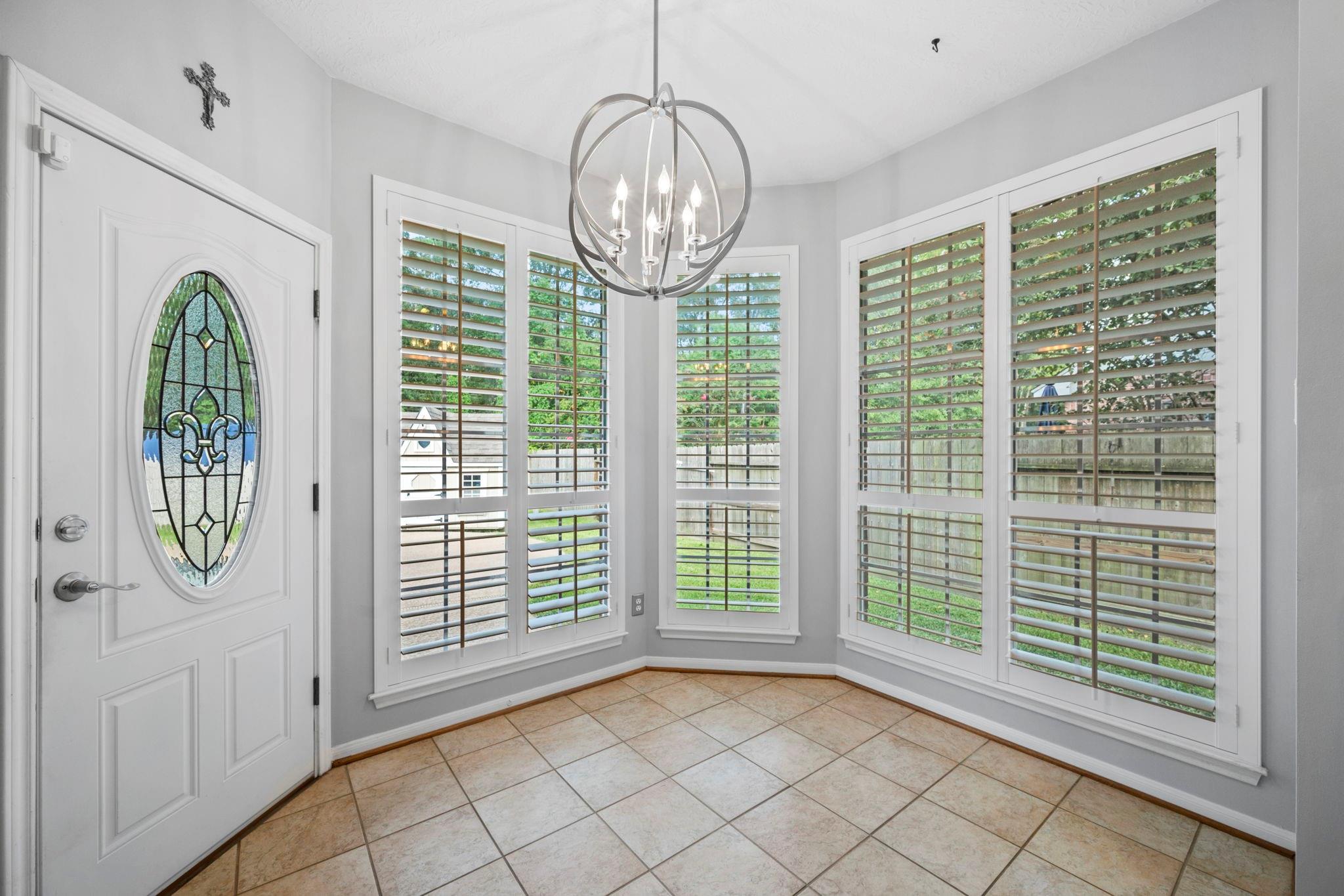 3823 Spruce Bay Drive