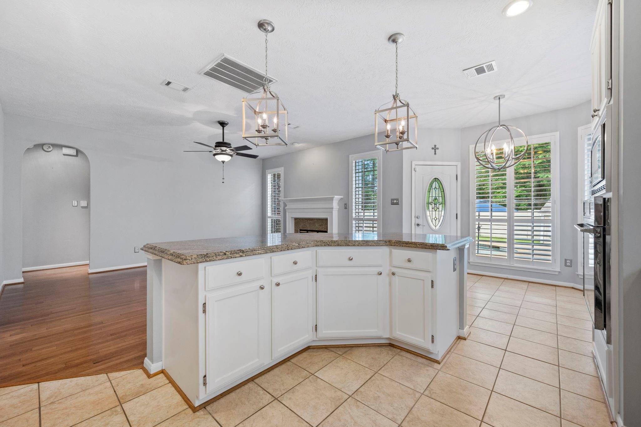 3823 Spruce Bay Drive