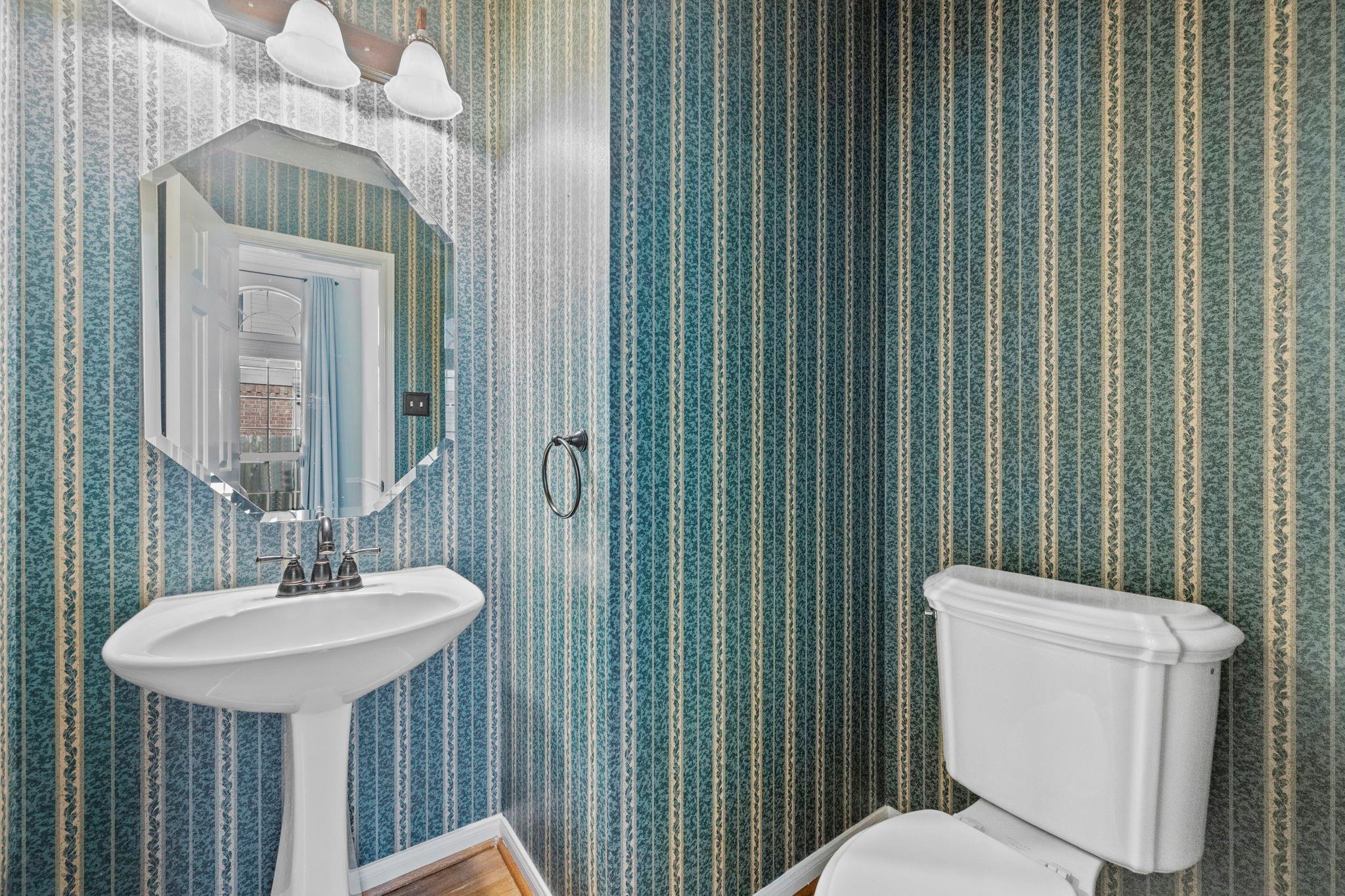 3823 Spruce Bay Drive