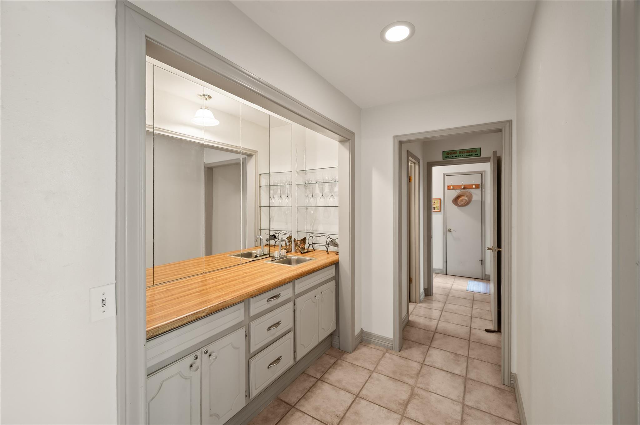 20404 Doral Drive