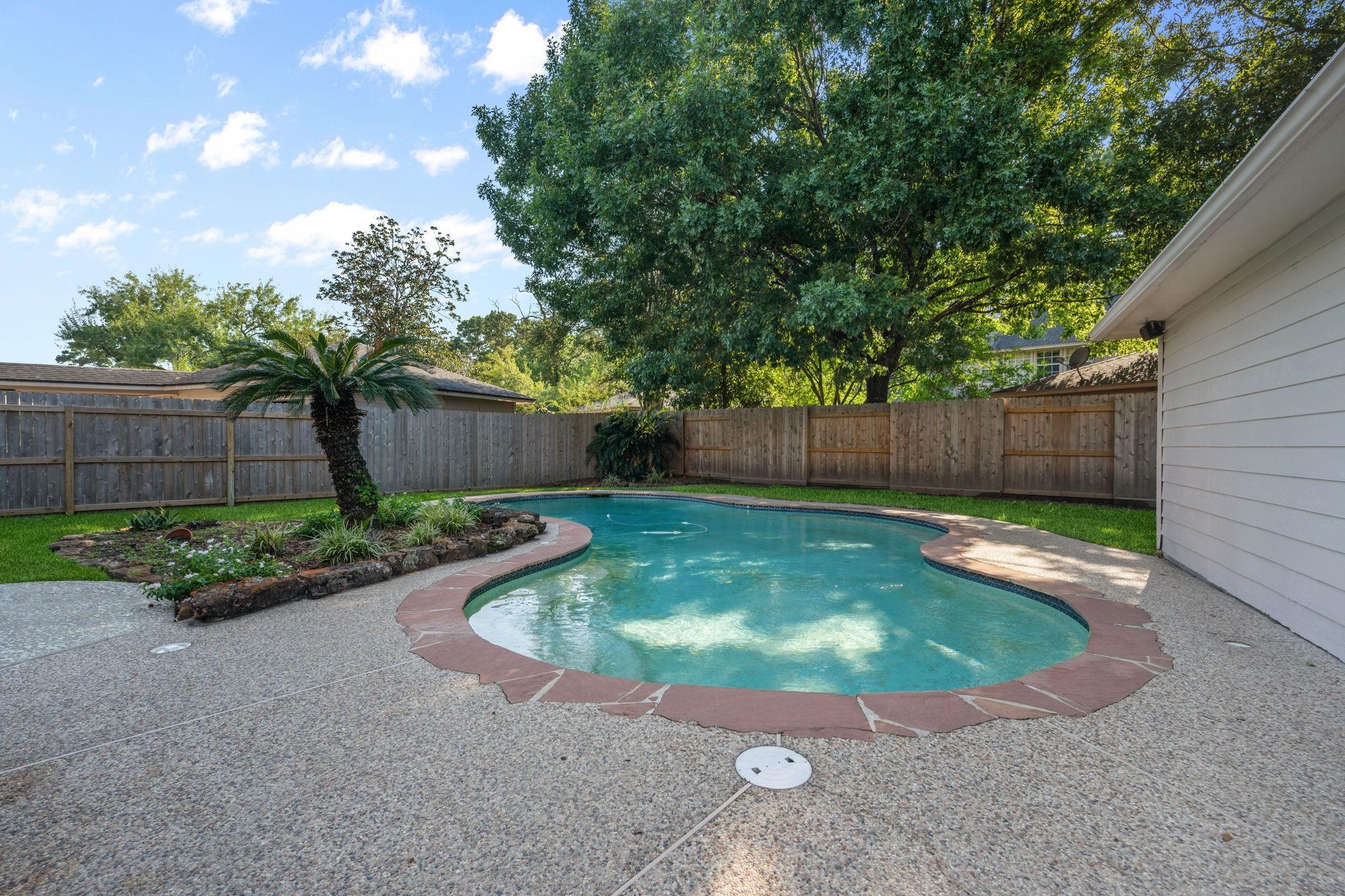3307 Greenwood Glen Drive