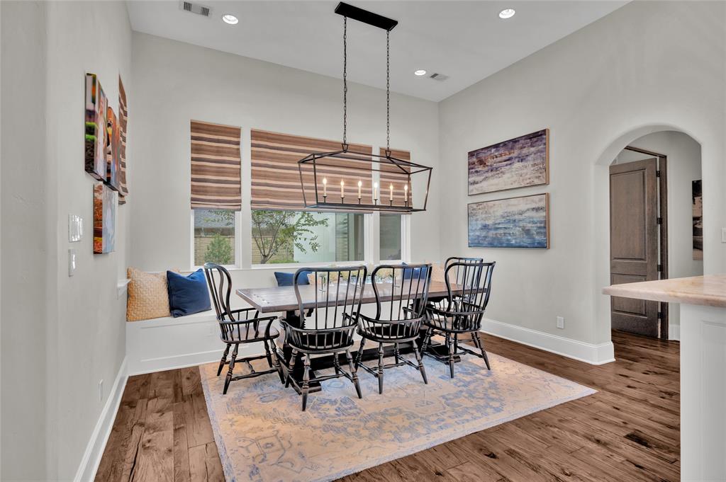 27 New Oak Trail