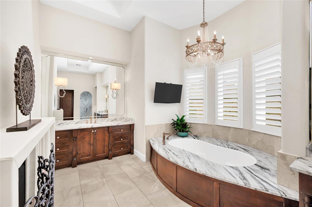 27 New Oak Trail