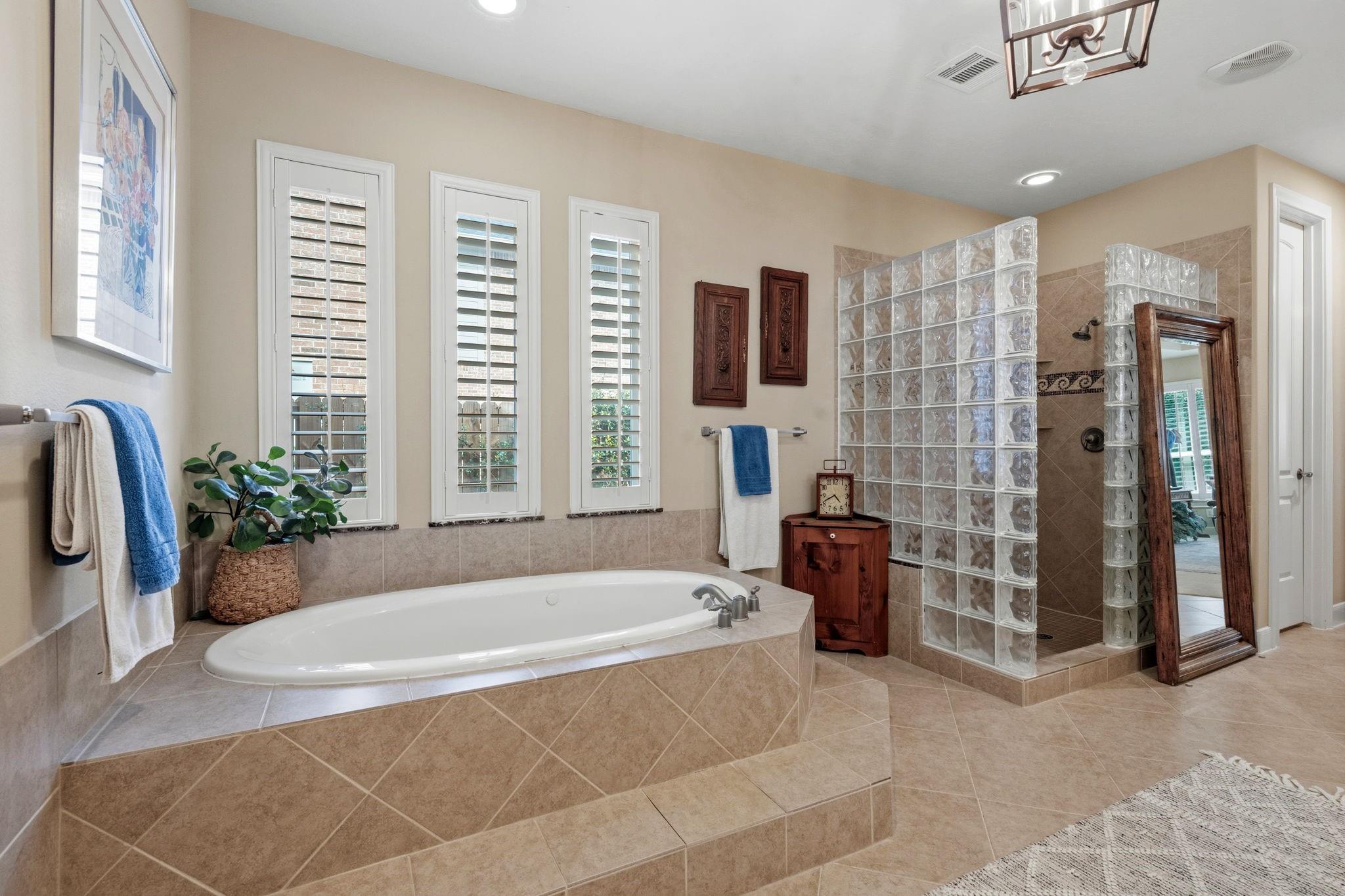1319 Regal Shores Court