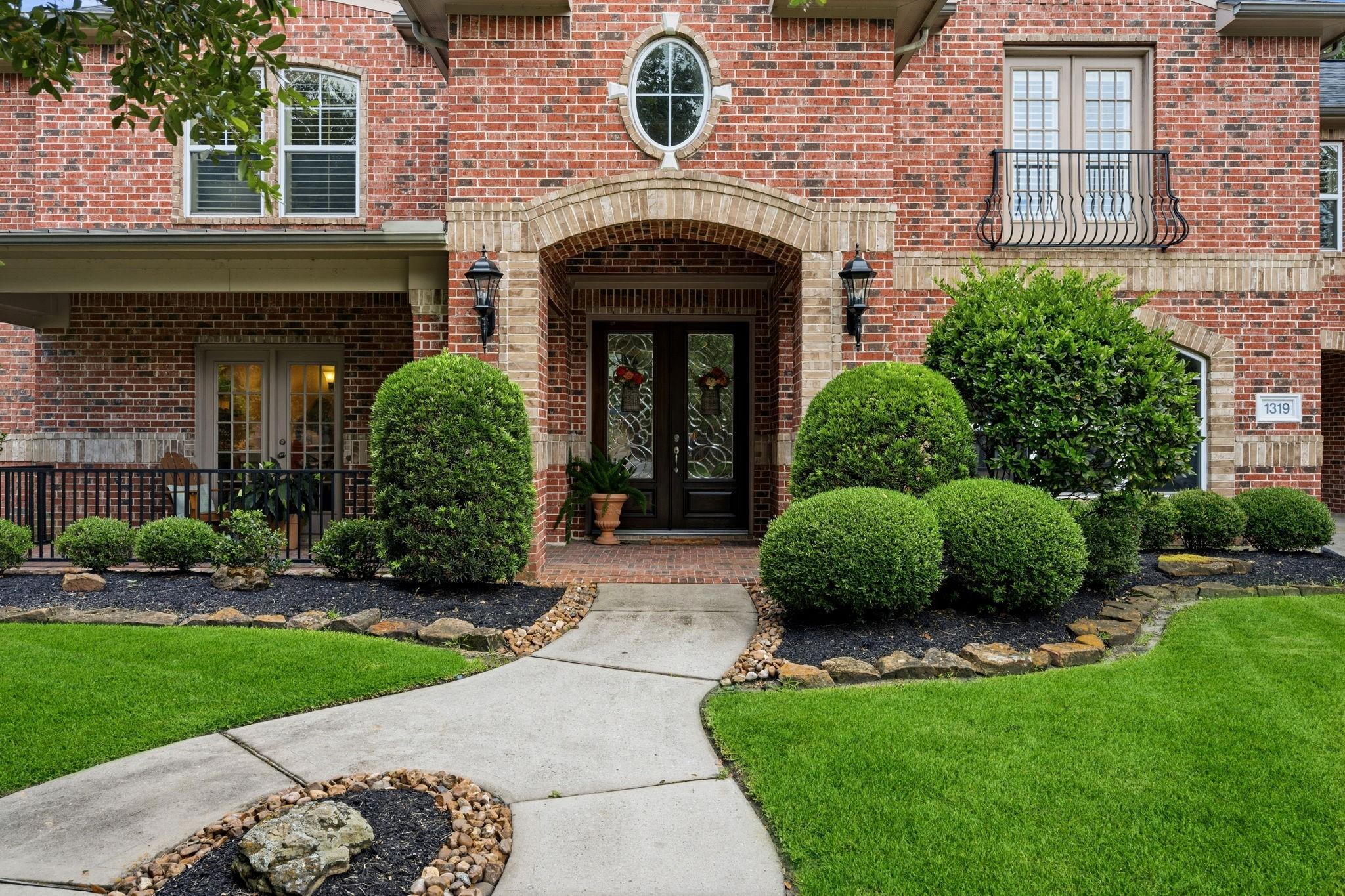 1319 Regal Shores Court