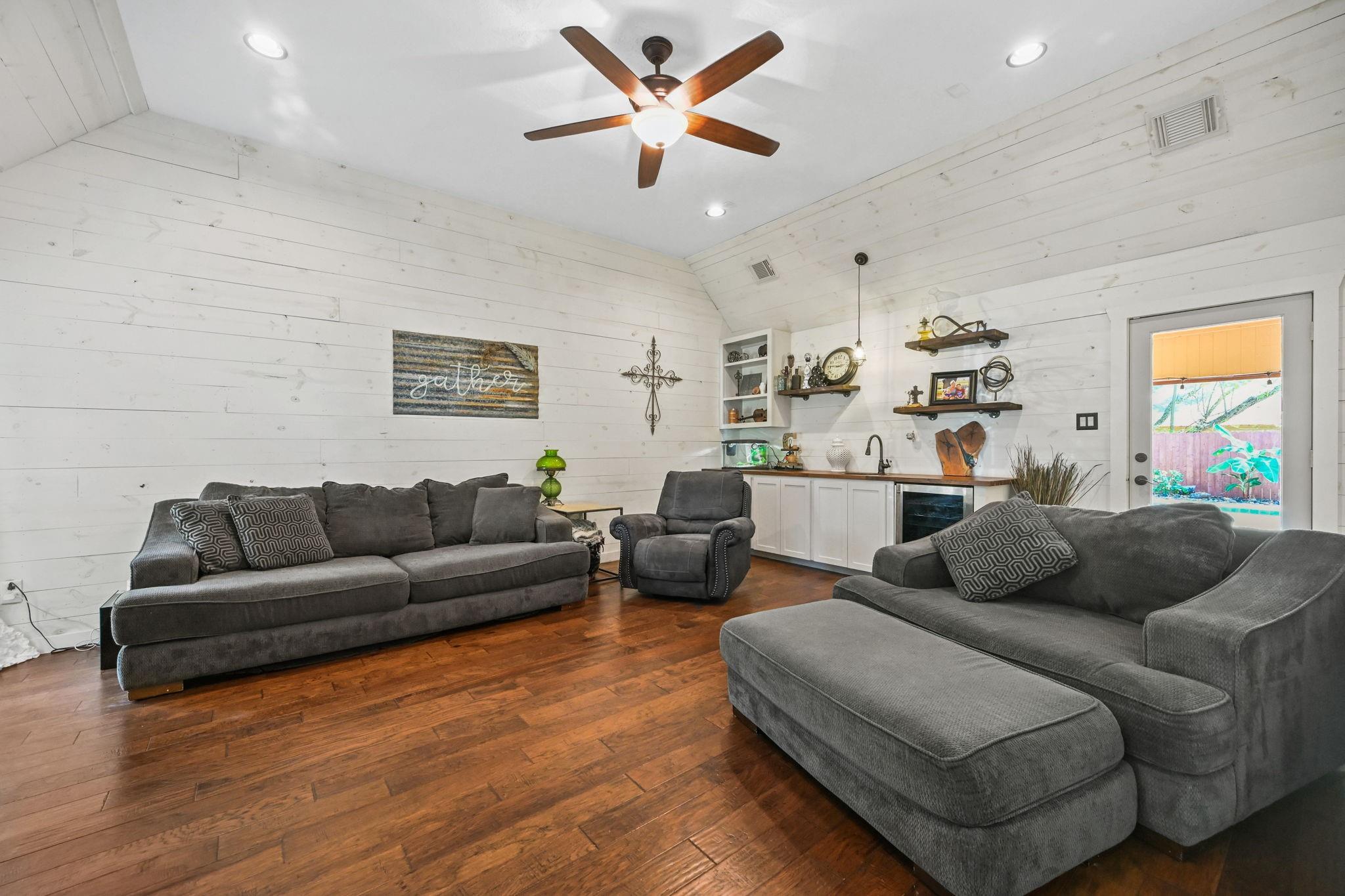 7602 Pine Green Lane