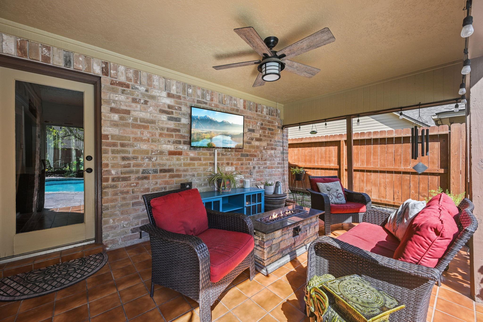 7602 Pine Green Lane
