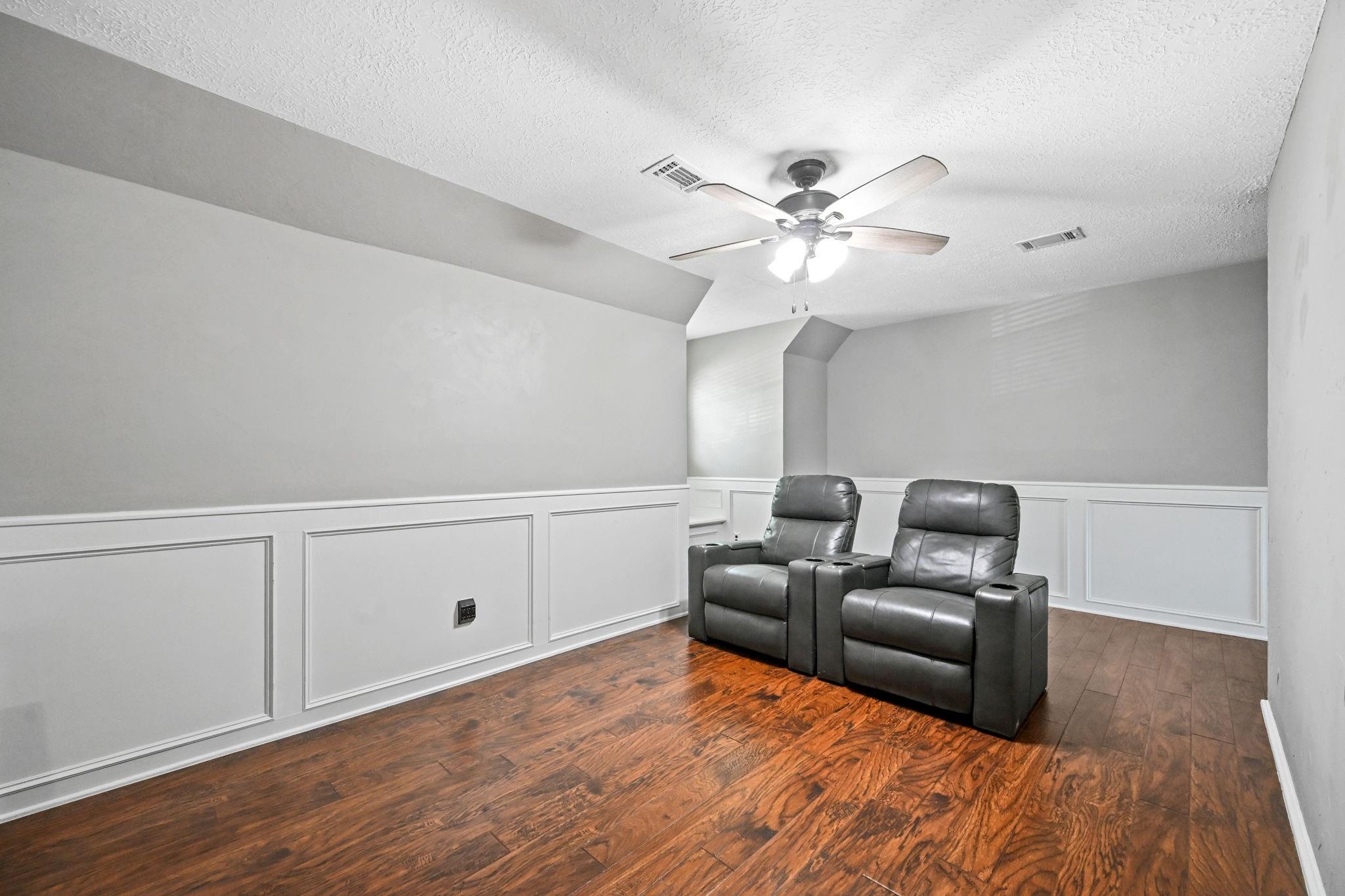 7602 Pine Green Lane