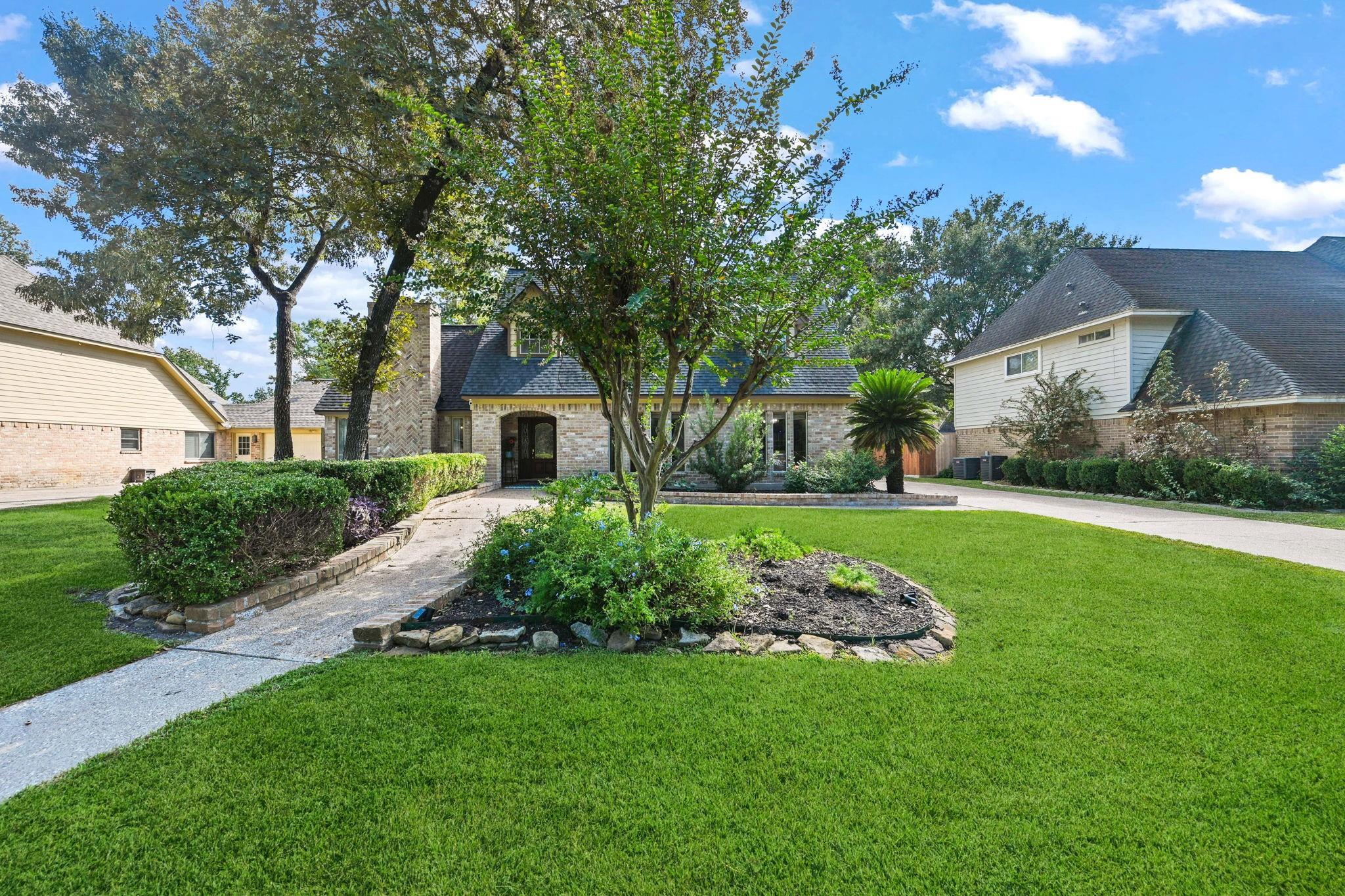 7602 Pine Green Lane