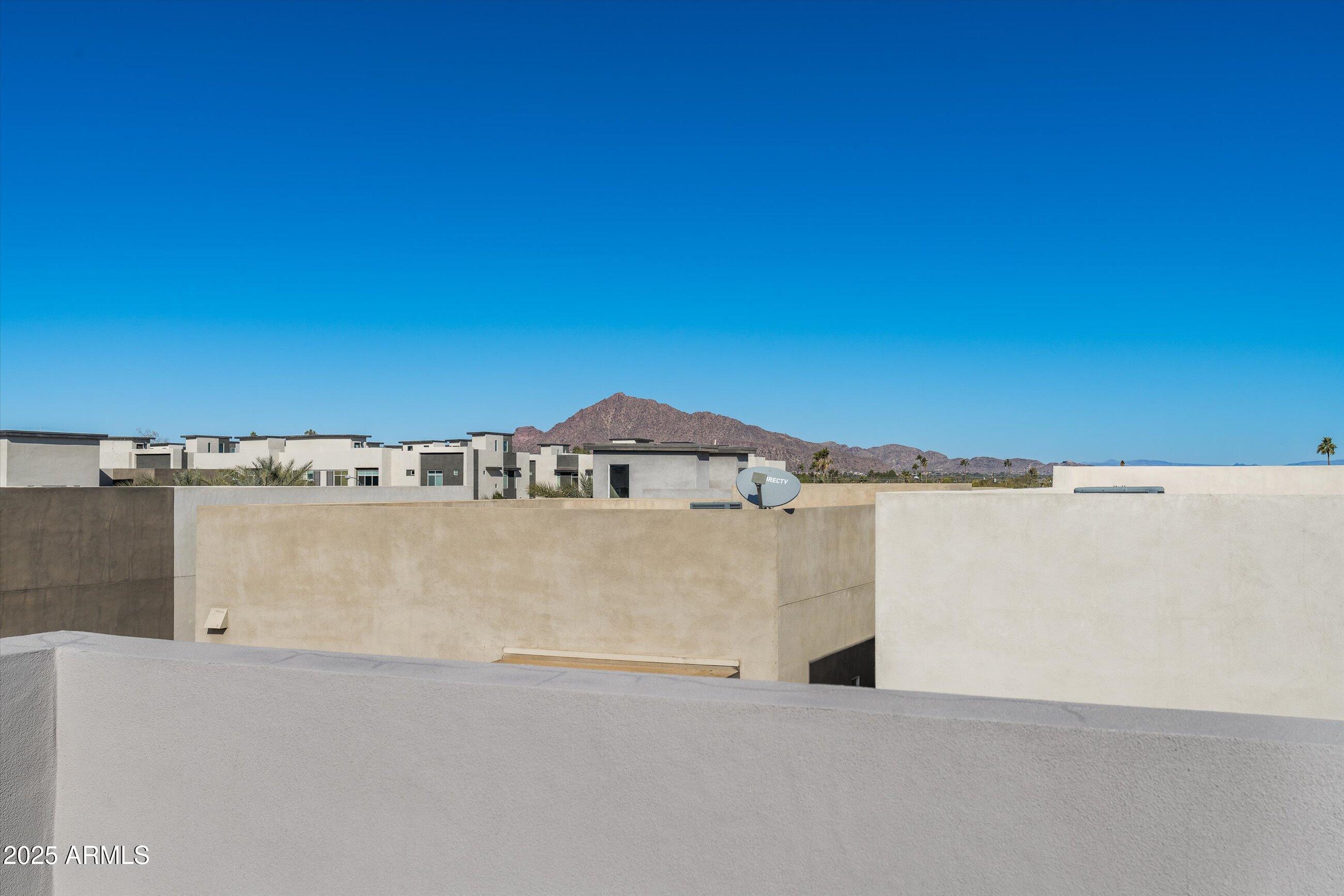 6924 E LYRA Drive