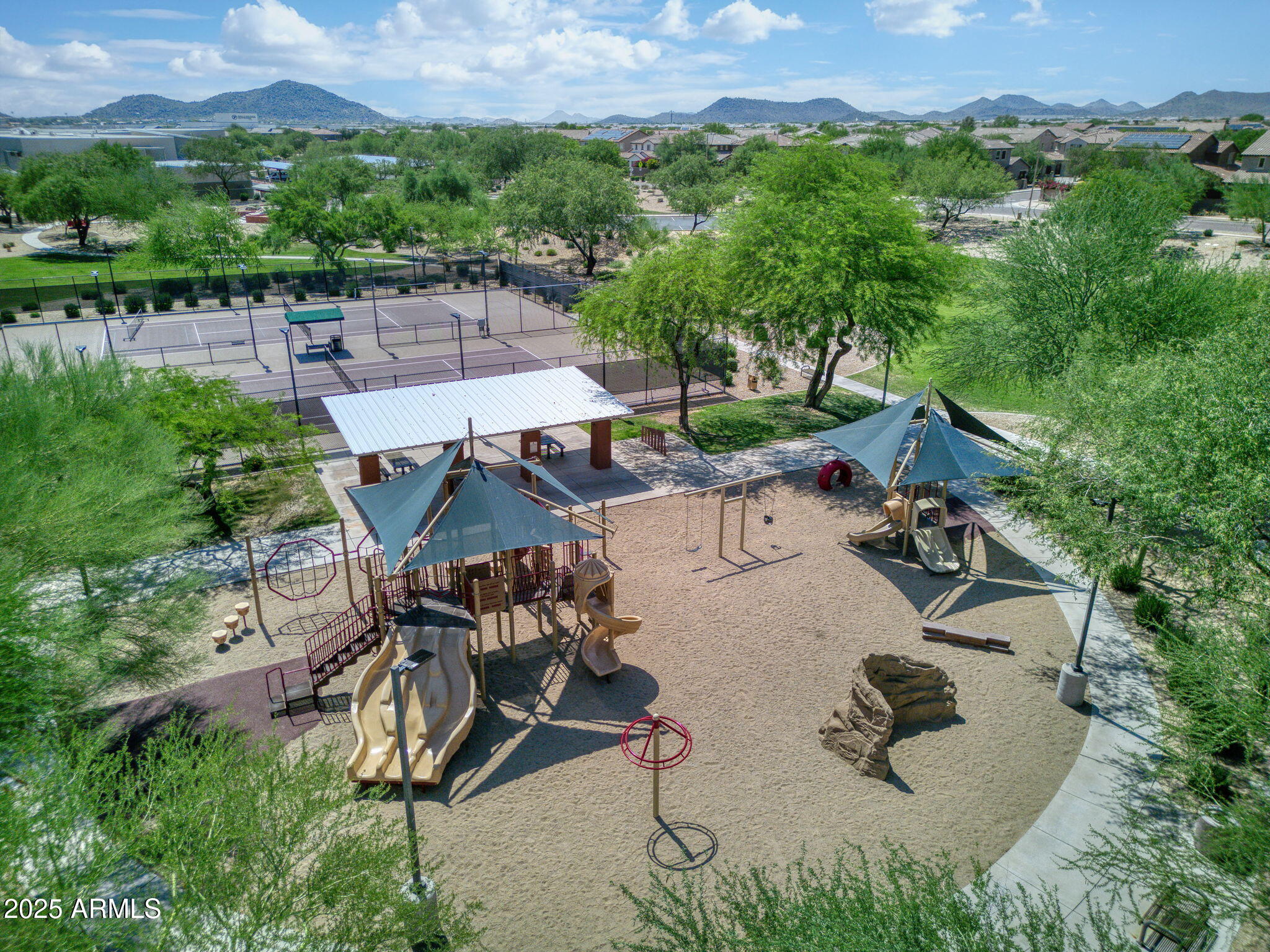3770 E RINGTAIL Way