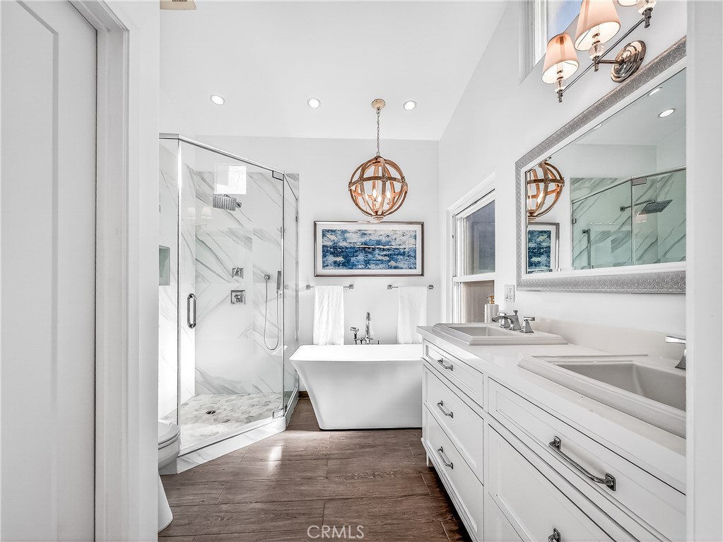 7313 S Earldom Avenue