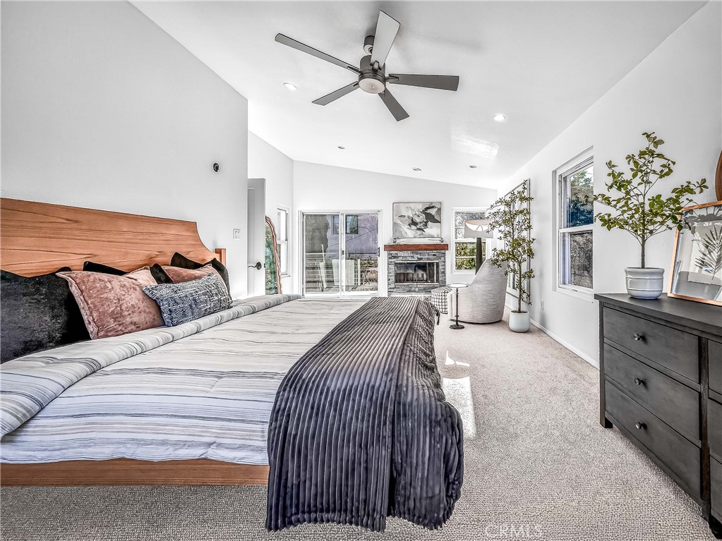 7313 S Earldom Avenue