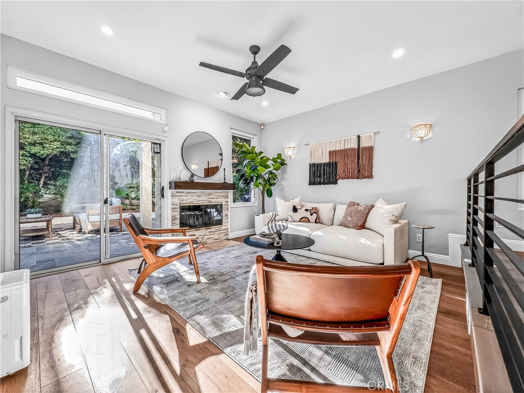 7313 S Earldom Avenue