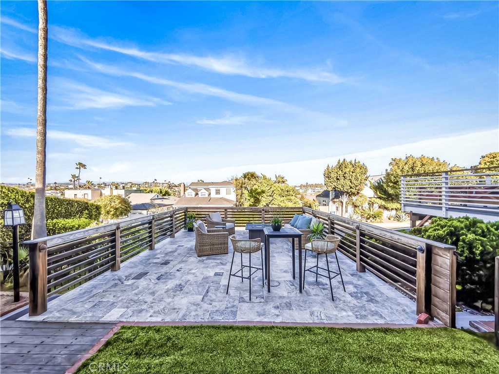 7313 S Earldom Avenue