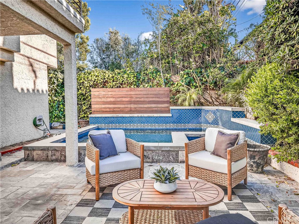 7313 S Earldom Avenue