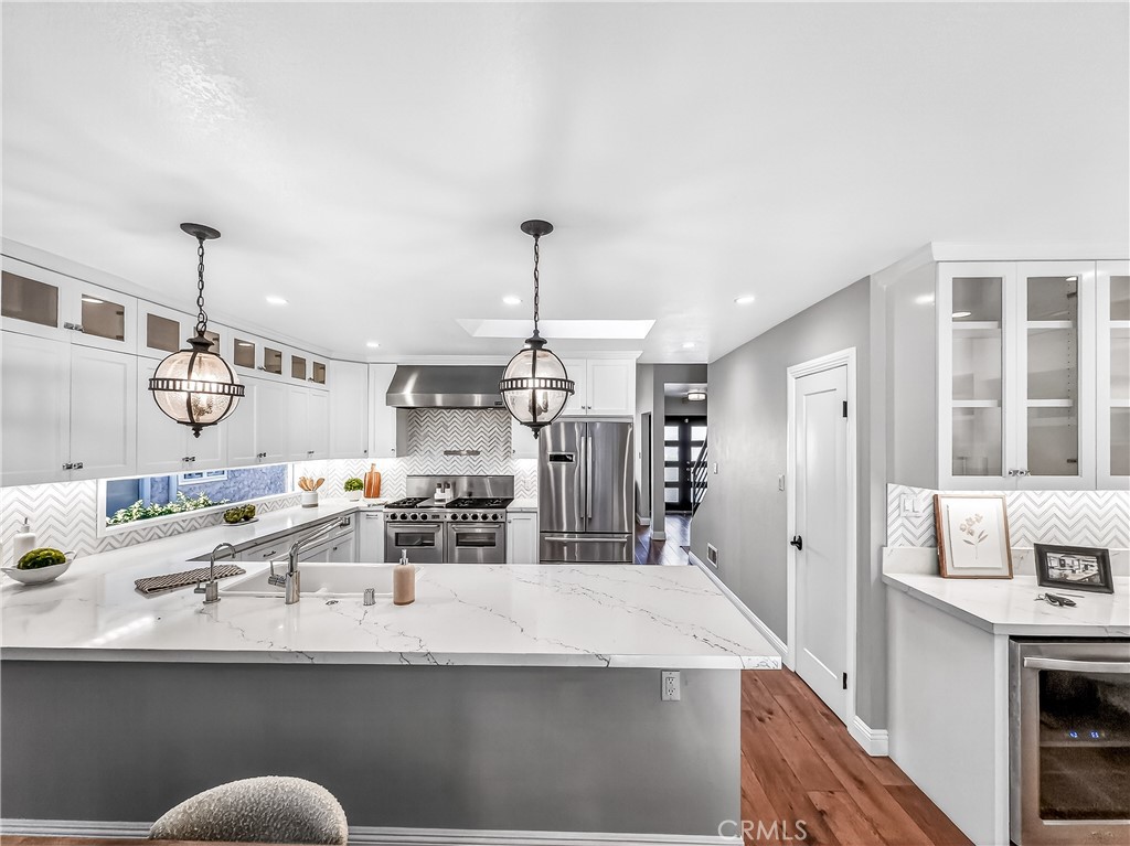 7313 S Earldom Avenue