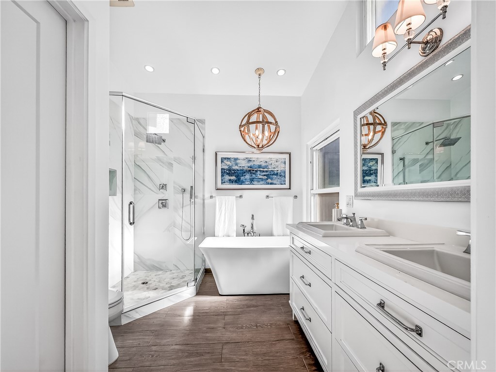 7313 S Earldom Avenue