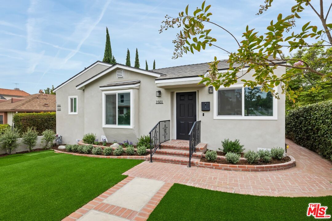 1501 Selby Ave