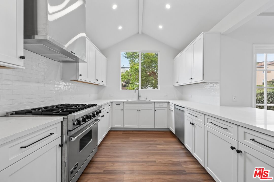 1501 Selby Ave