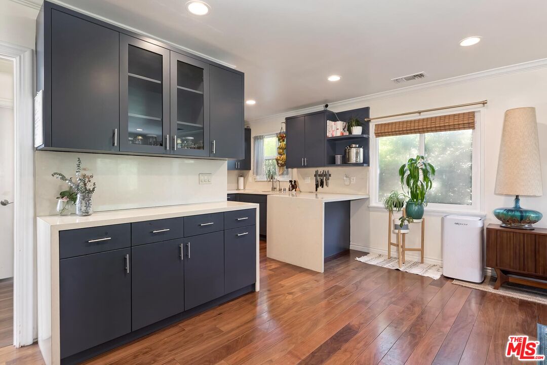 5711 Vista Del Monte Ave