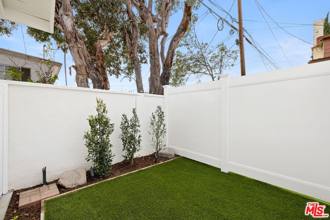 1511 Selby Ave Unit: 1513