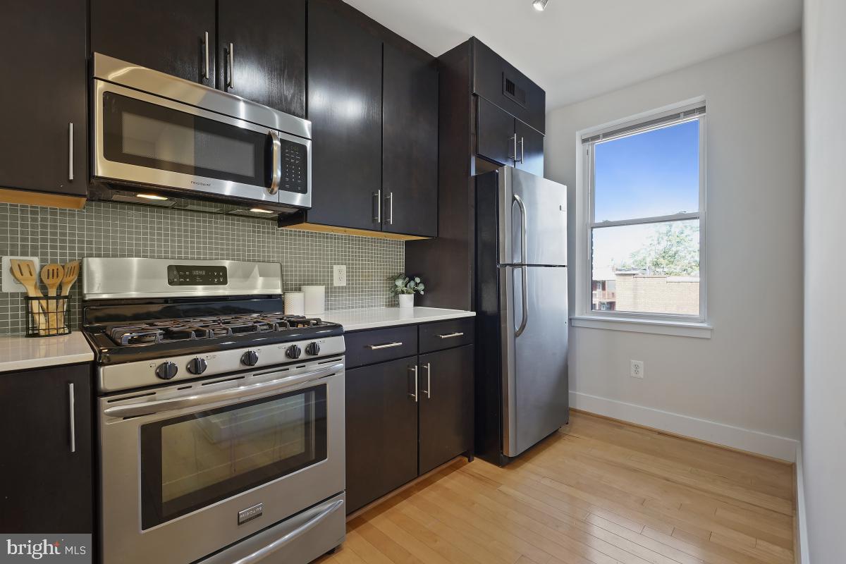 811 OTIS PLACE NW Unit: 205