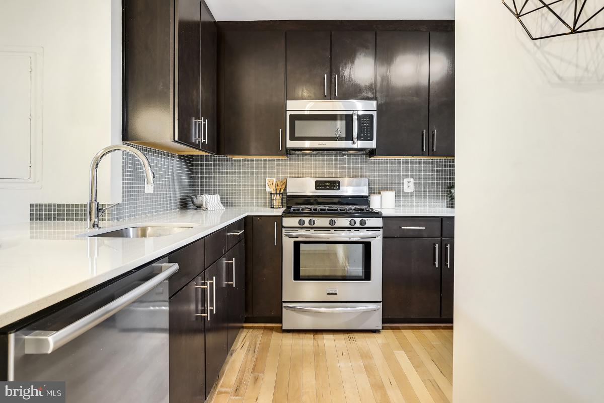 811 OTIS PLACE NW Unit: 205