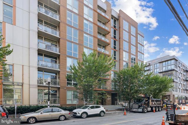 88 V St SW #305
