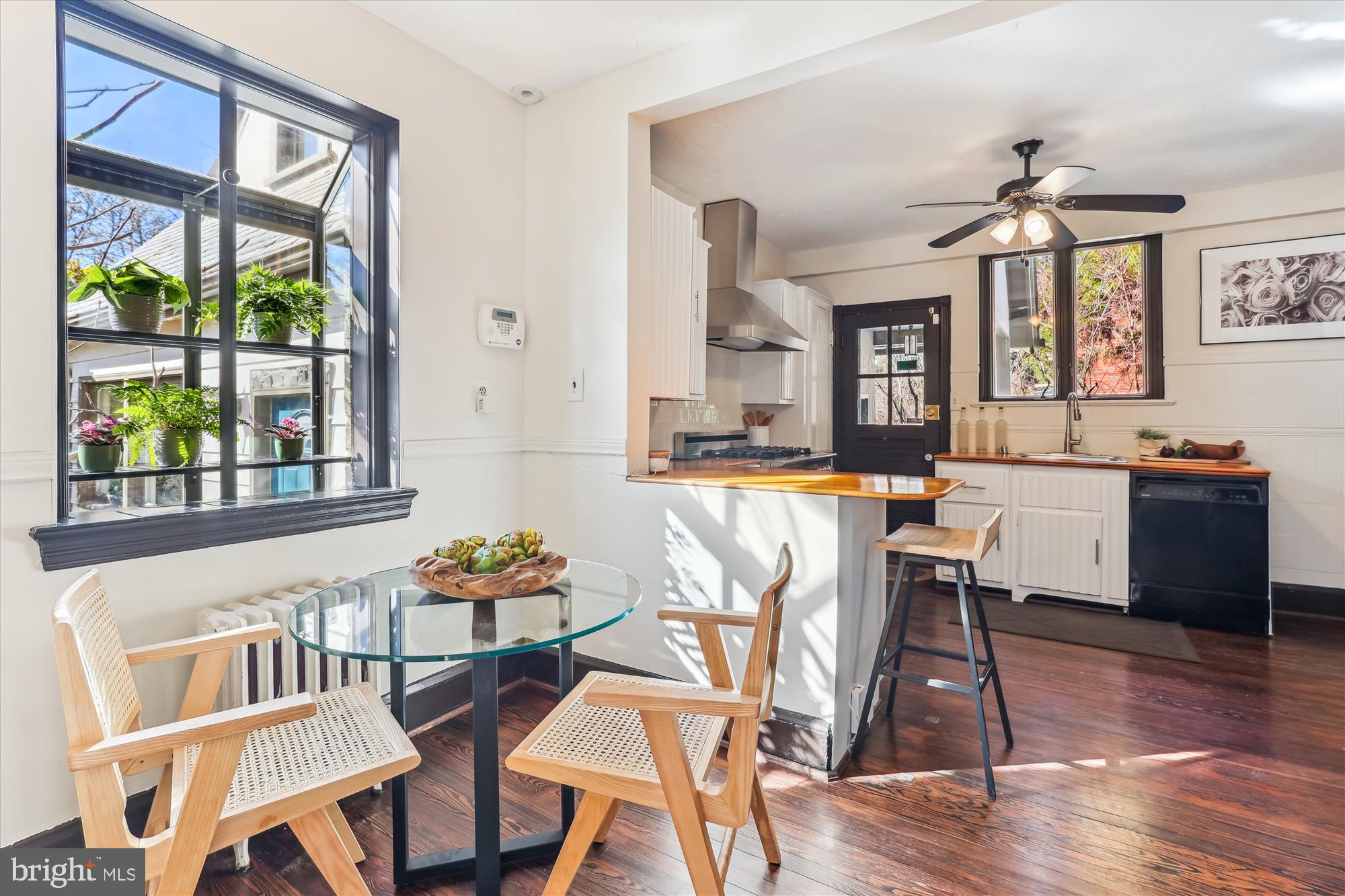 7520 Morningside Dr NW