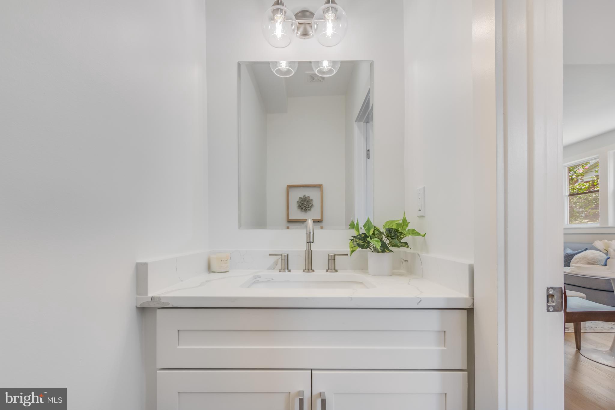 527 QUINTANA PLACE NW