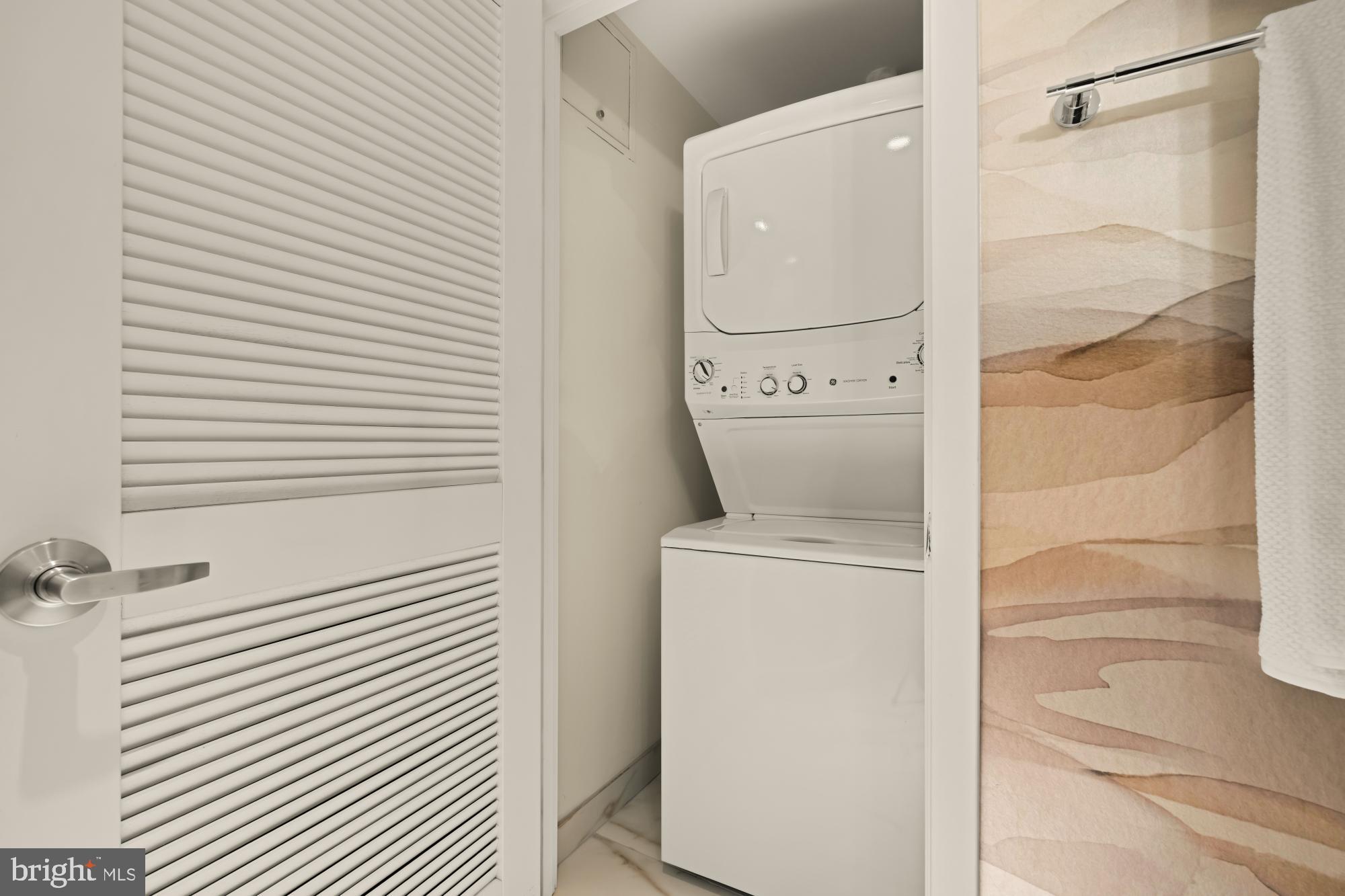 1010 MASSACHUSETTS AVENUE NW 207