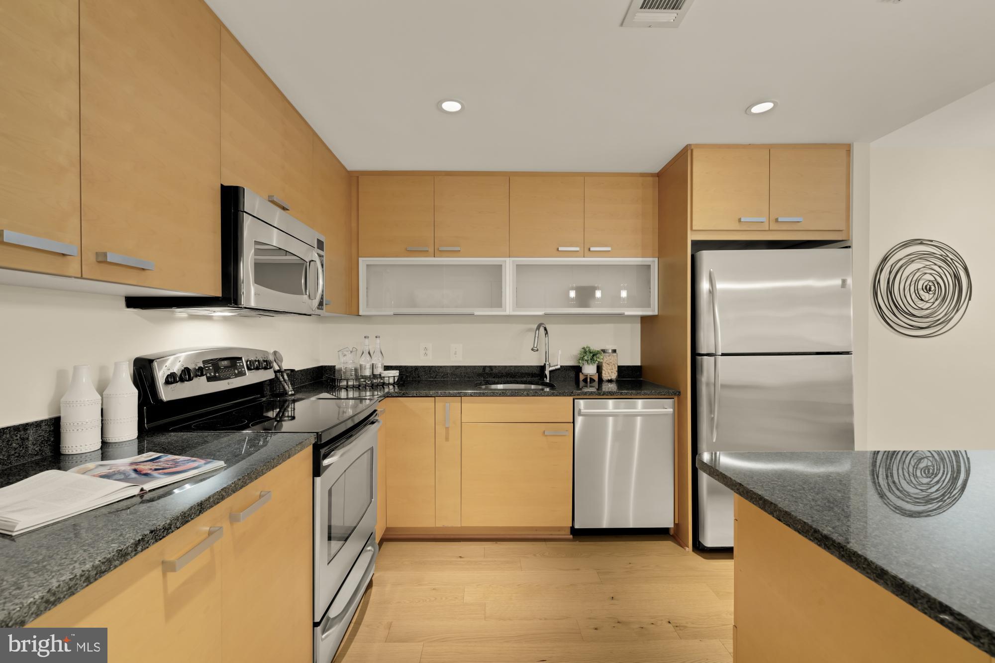 1010 MASSACHUSETTS AVENUE NW 207