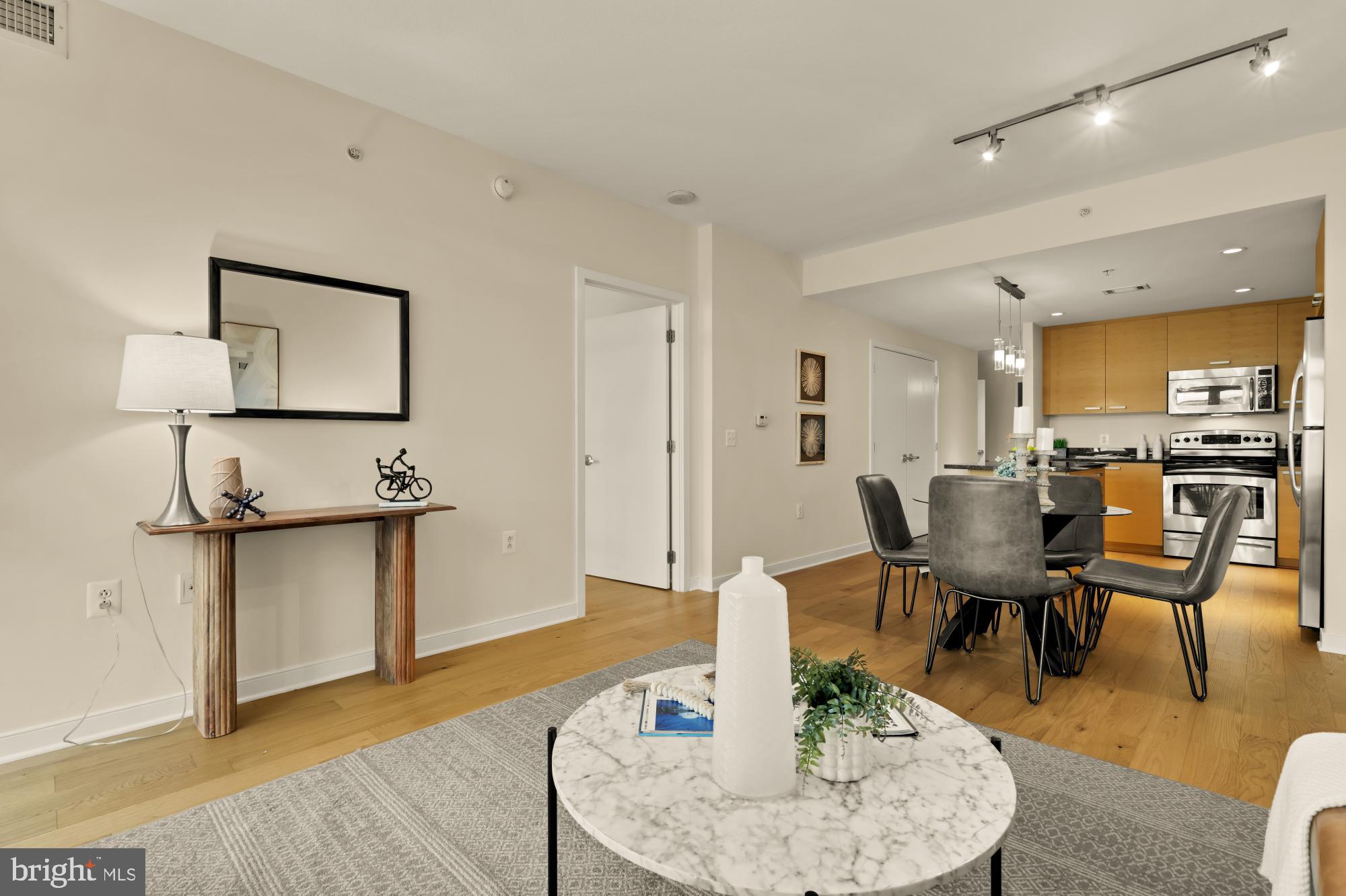 1010 MASSACHUSETTS AVENUE NW 207