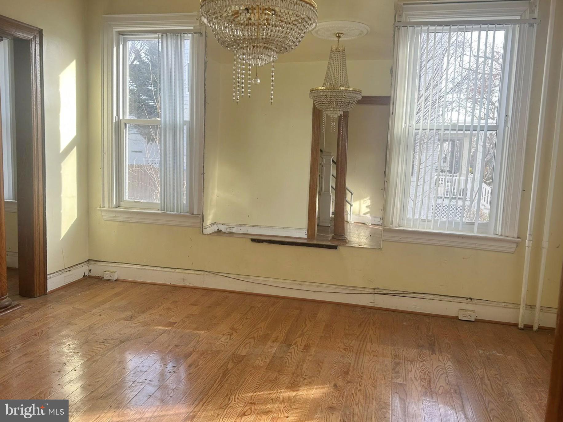 118 V STREET NE