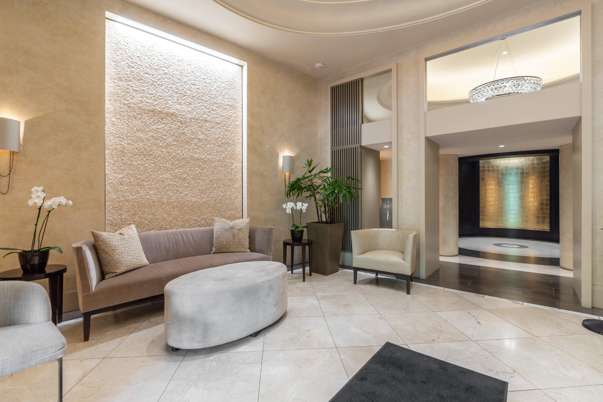 4200 NW MASSACHUSETTS AVENUE NW Unit: 313