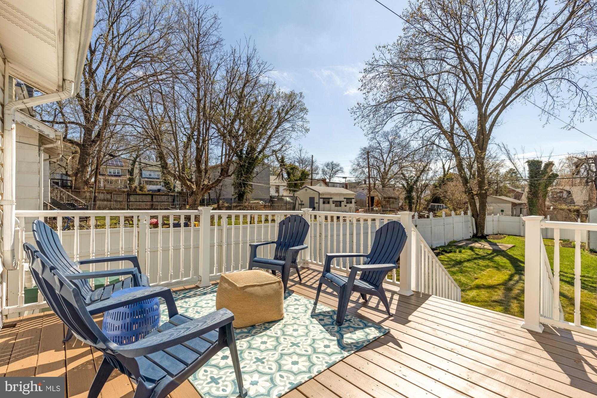 2425 PERRY STREET NE