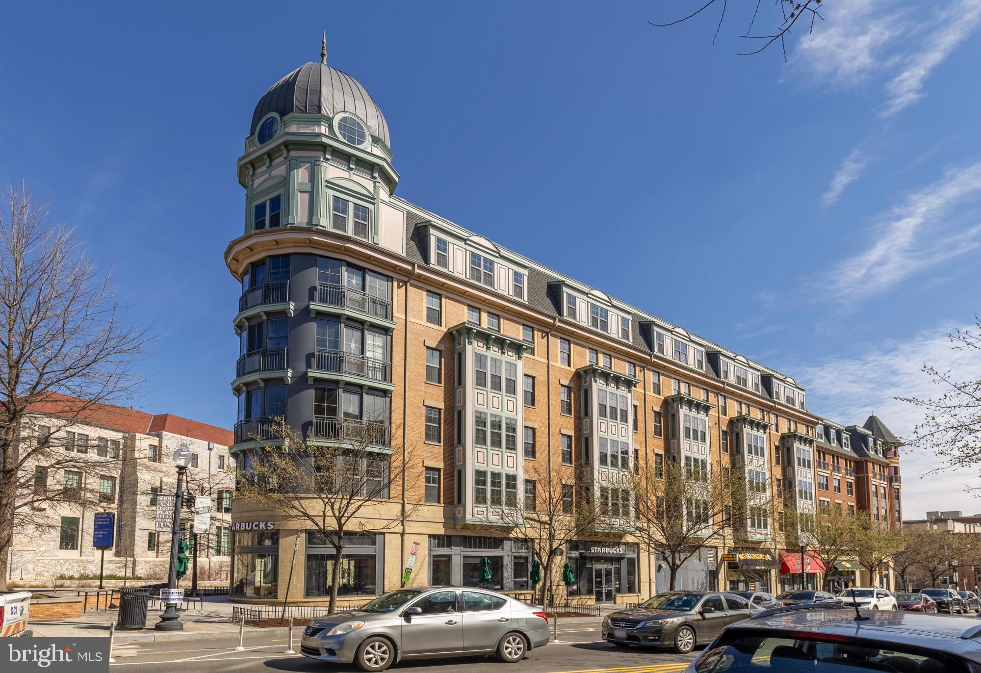 2425 PERRY STREET NE